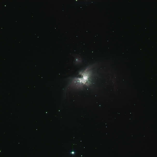 M42(NGC1976)　上部に薄くM43(NGC1982)が見える